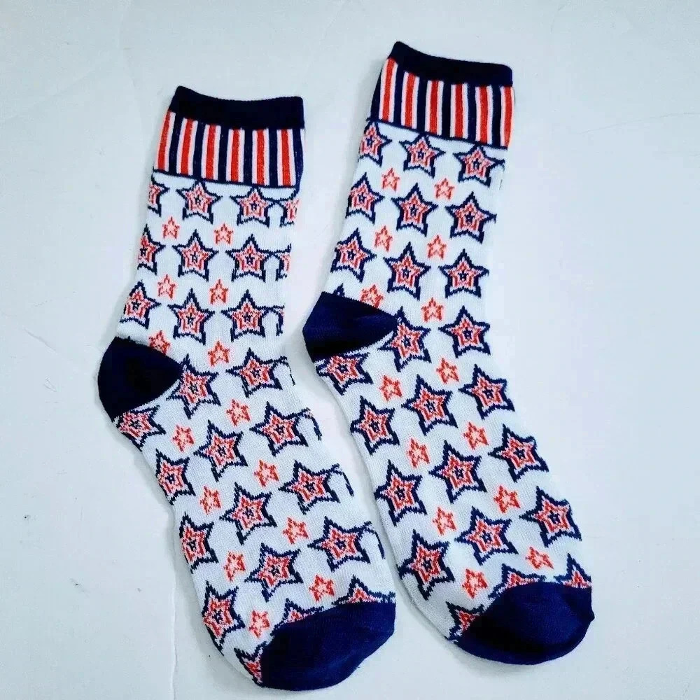 USA Stars and Stripes Socks Size 9-11 NWOT Unisex Red White Blue